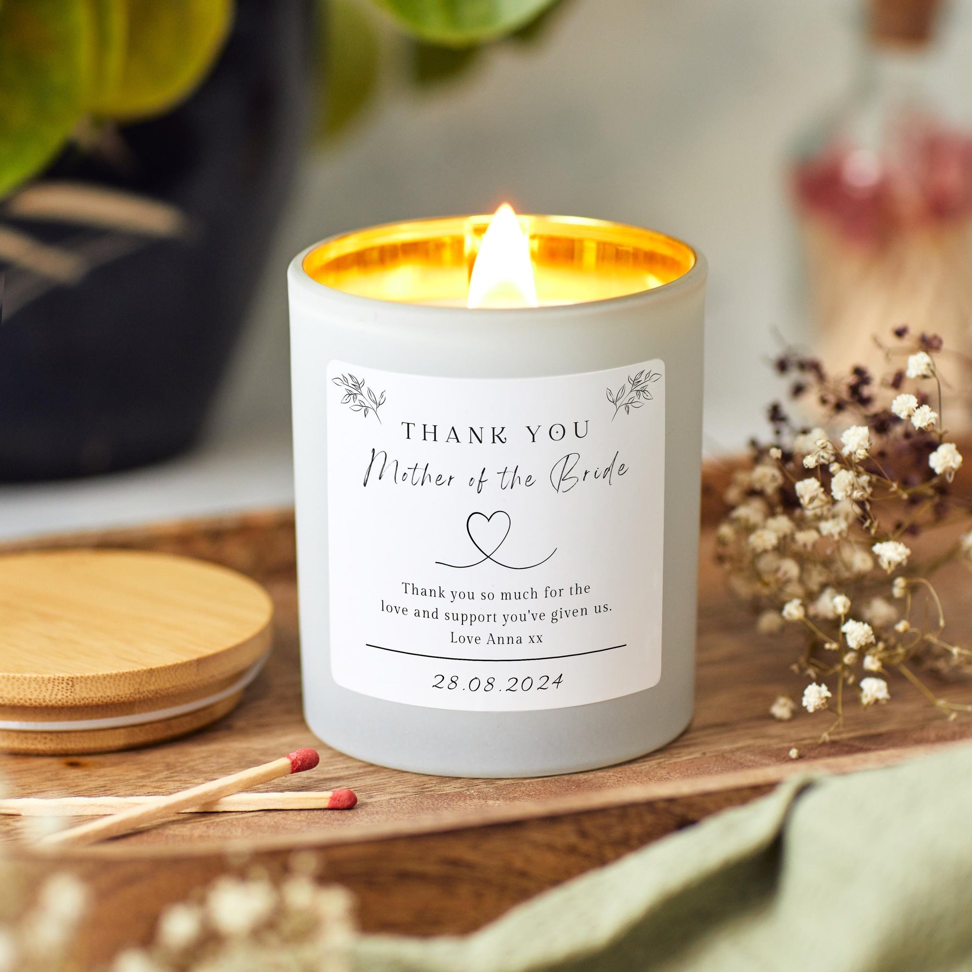 mother of the bride thank you candle made with soy wax. Scented Candle gift set with matches for mother of the bride, mother of the groom, step mother. Personalised candle gift for her. Wedding gift for mum