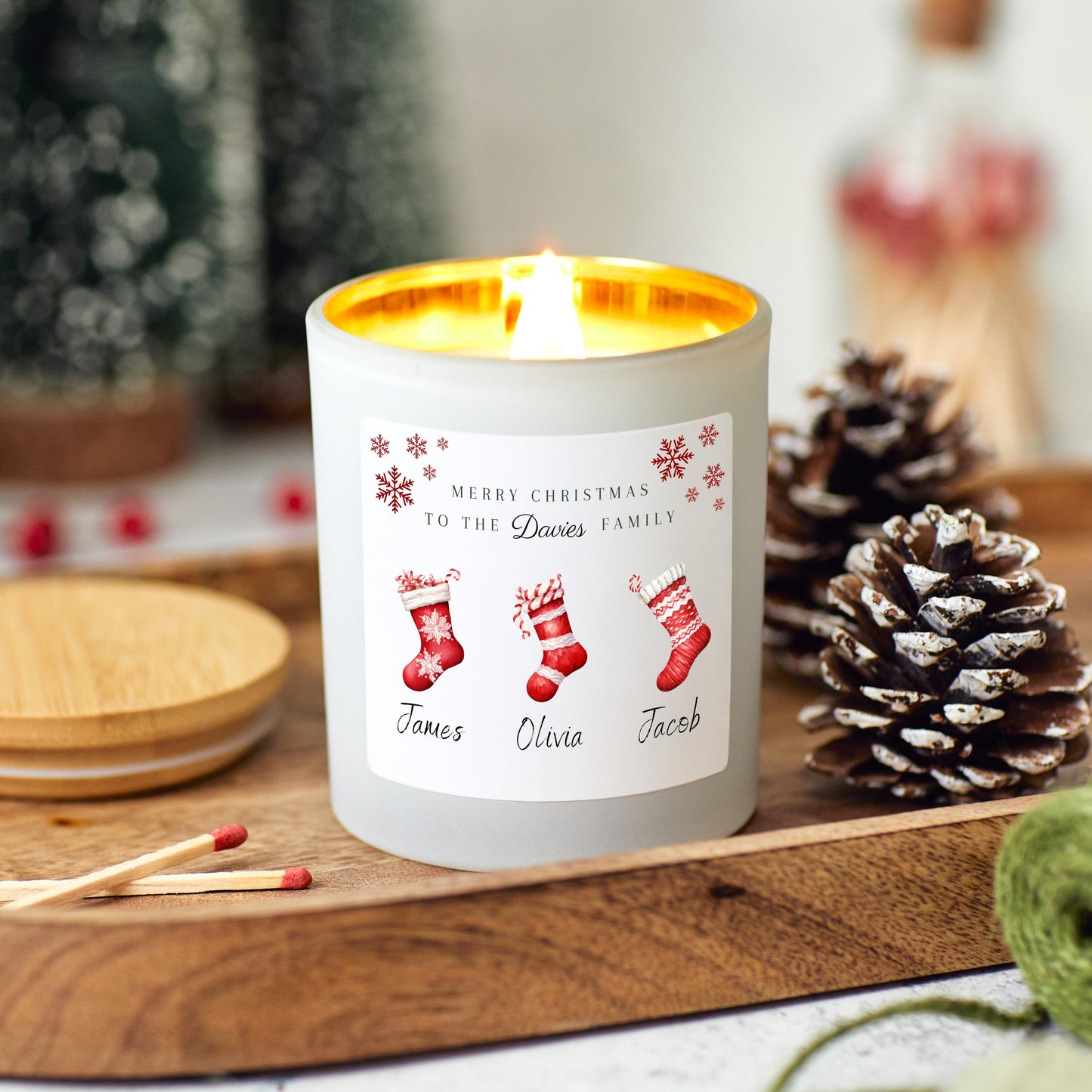Personalised Christmas Candle Gift for Family, Custom Candle for Mum & Dad, Merry Christmas to a Special Family, Stocking Filler Present