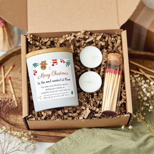 Christmas Personalised Candle Gift for Mum, Presents for Mum, To the Most Wonderful Mum, New Mum Xmas Gift, Holiday Candle for Mama, Handmade Candle for Mom, Mother Christmas Candle Decoration, Unique Mum Gift Idea