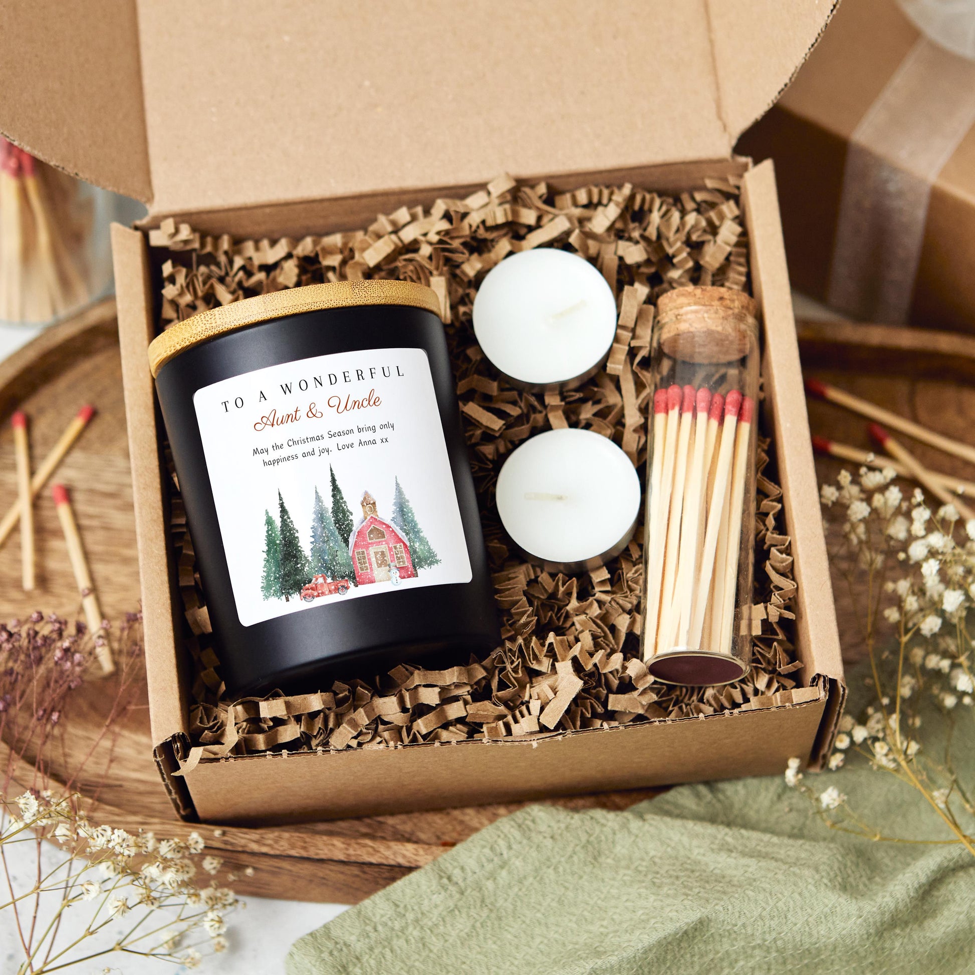 Christmas Candle Personalised Christmas Present for Aunt and Uncle, Auntie and Uncle Merry Xmas Gift for Relatives, Handmade Holiday Candle